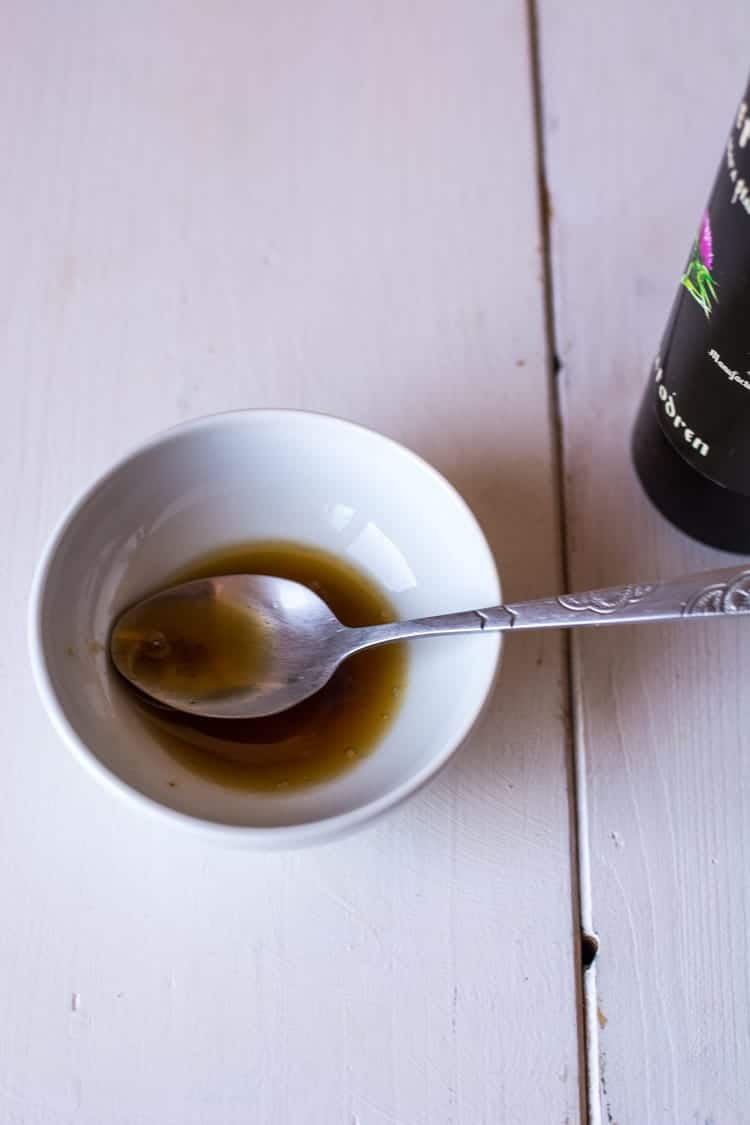 balsamic vinegar glaze Easy Crispy Roasted Brussels Sprouts mix vinegar and maple syrup