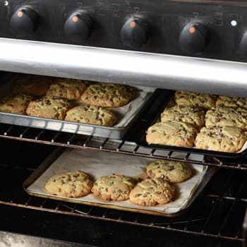 Giant Chewy Chocolate Chip Cookie Steps