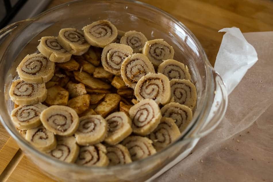 #1 Best Cinnamon Roll Apple Pie Recipe