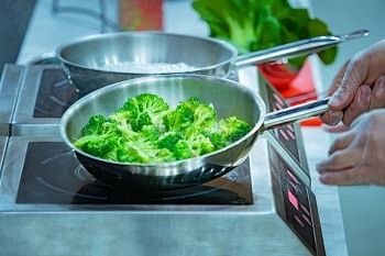 All Clad Copper Core Chef’s Pan All Clad Copper Core Chef’s Pan